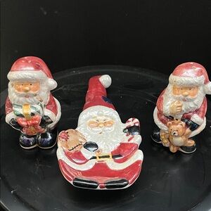 Festive Santa Claus Salt Pepper and spoon holder Set